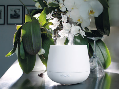Stadler Form Julia aroma diffuser in white with flowers
