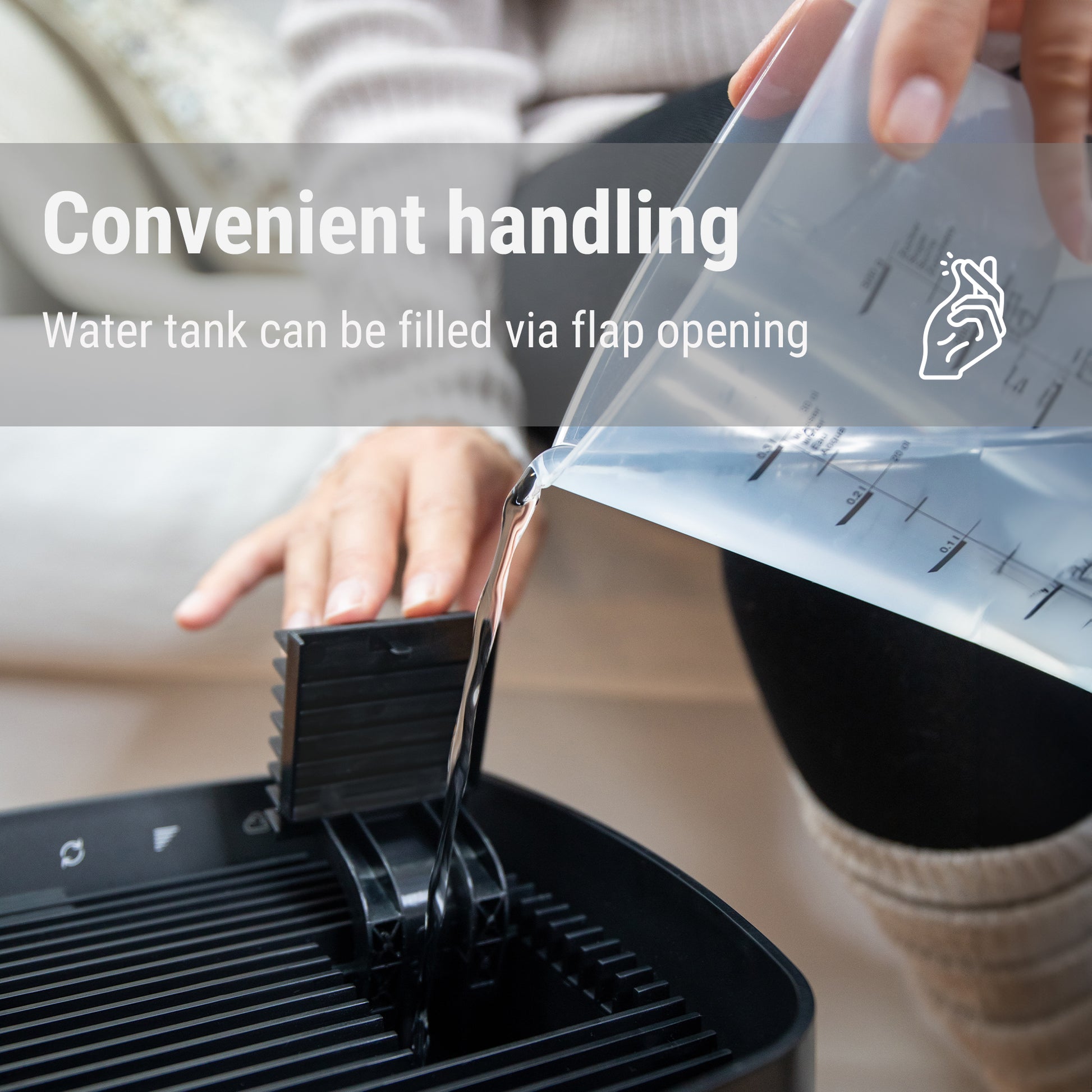 Stadler Form Karl humidifier can be filled up with fresh water during operation