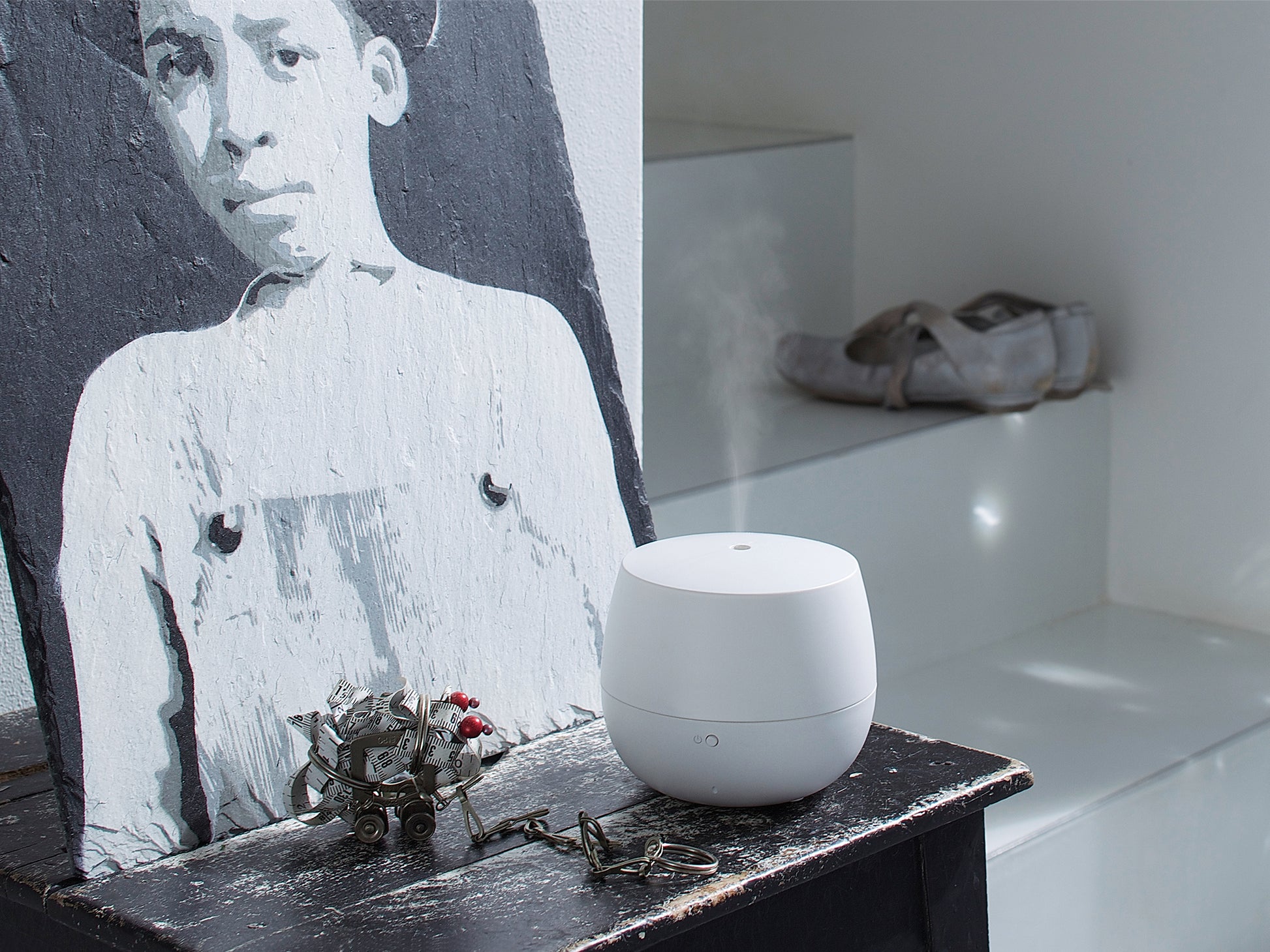 Stadker Form Mia aroma diffuser in white